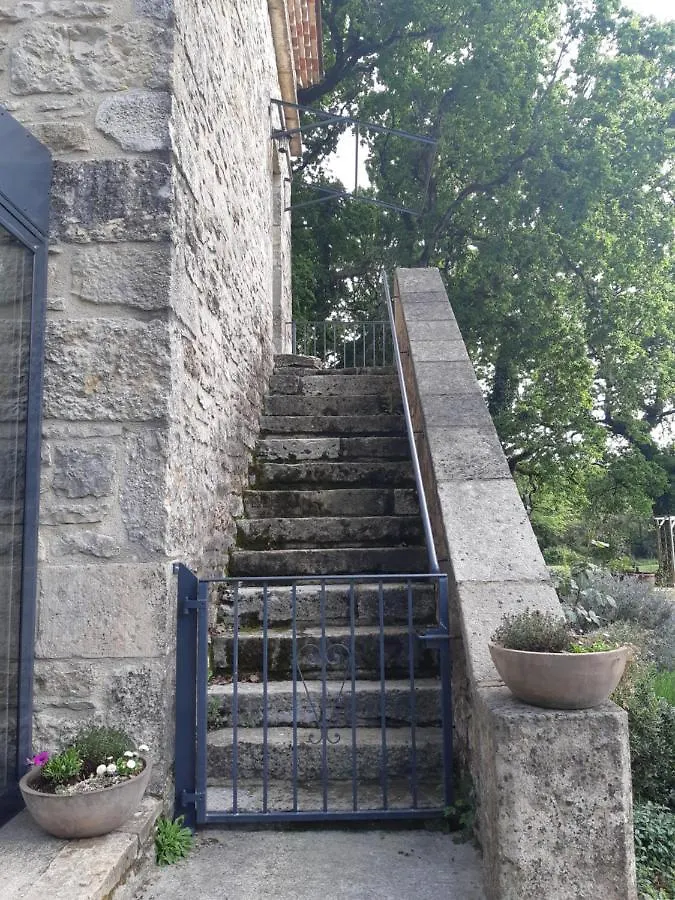 Bed and Breakfast La tourelle 82 à Saint-Antonin 0*,  France